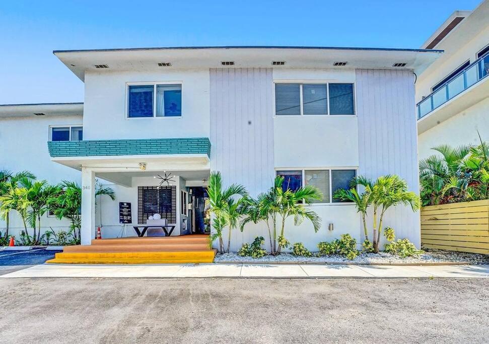 Hollywood Beach, Steps To The Beach, Pool Екстер'єр фото